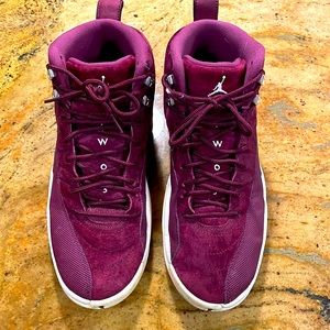 Jordan 12 Retro Two 3 Bordeaux - US 9